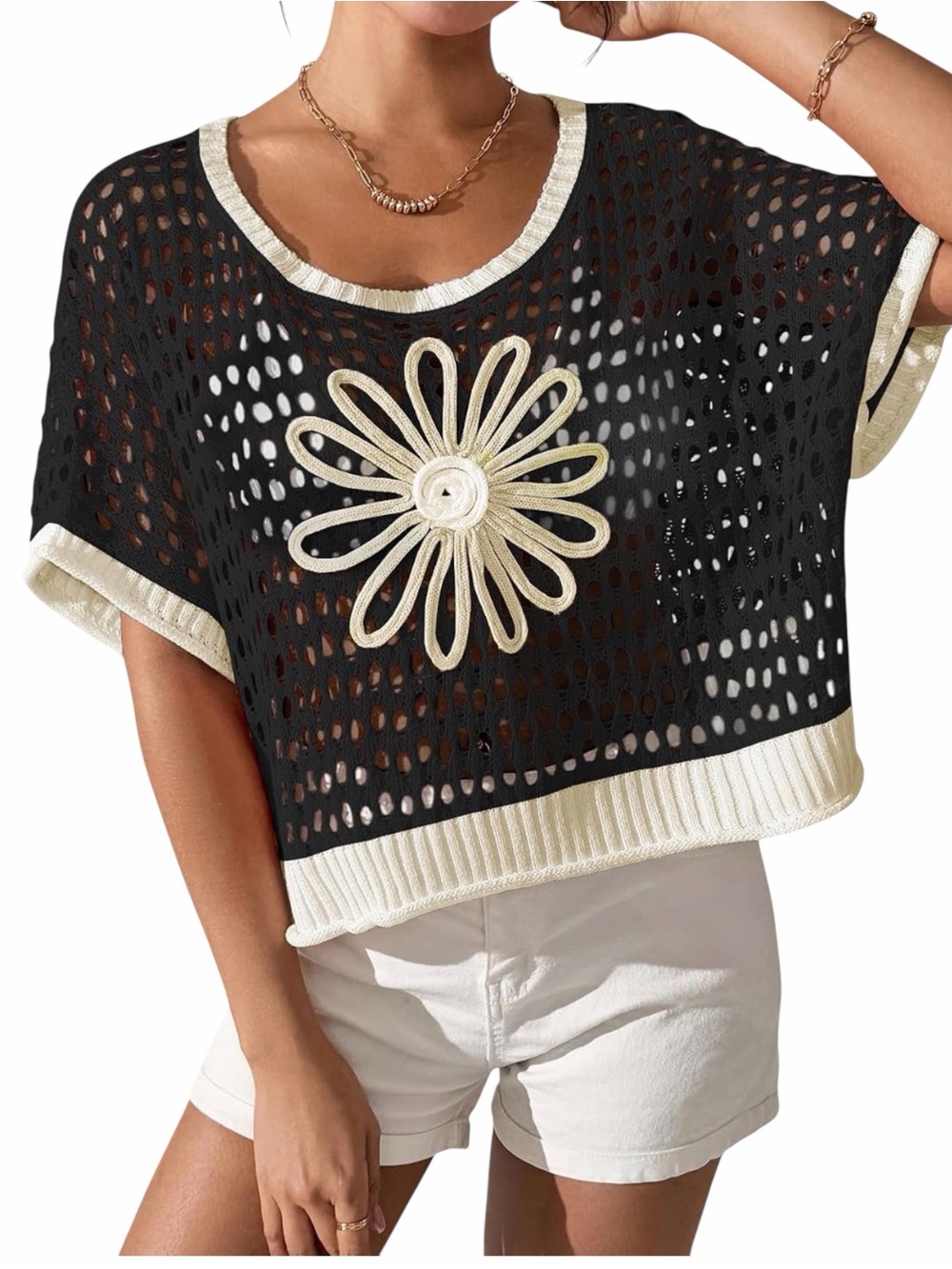 Black Crochet Half-Sleeve Top with Cream Daisy Accent Size Large  NWOT